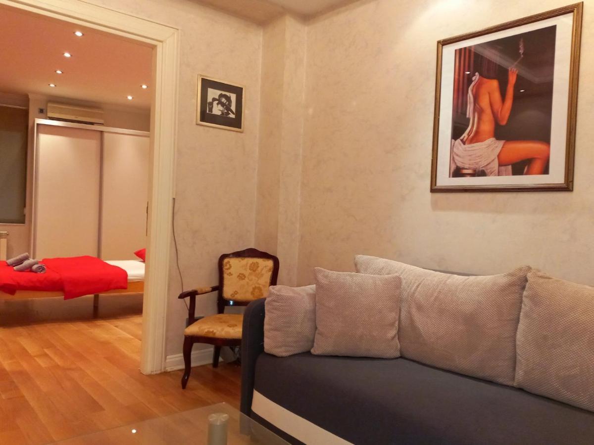Alex Lux Apartment Belgrade Luaran gambar