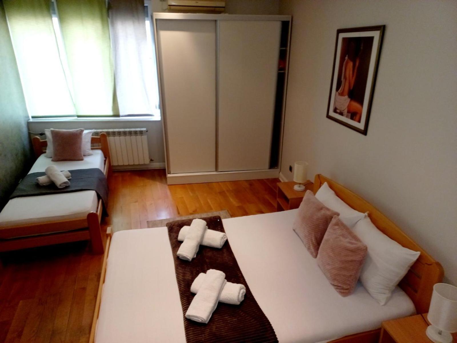 Alex Lux Apartment Belgrade Luaran gambar