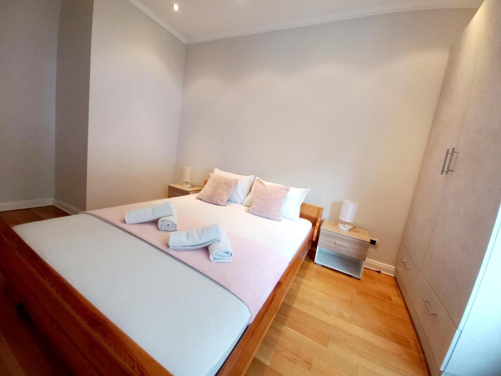 Alex Lux Apartment Belgrade Luaran gambar